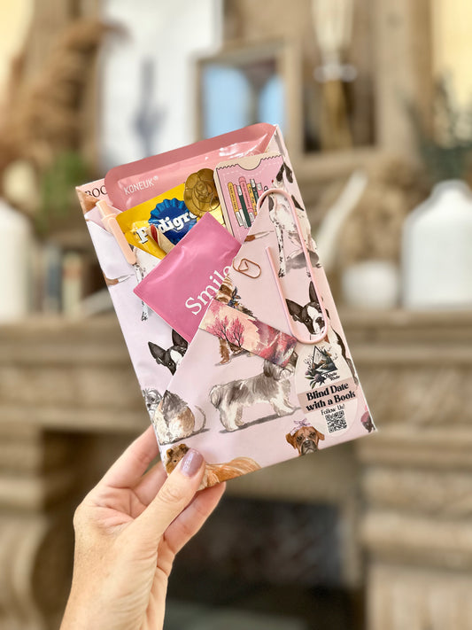 BDWAB with Dog Gifts  | Contemporary | 2508