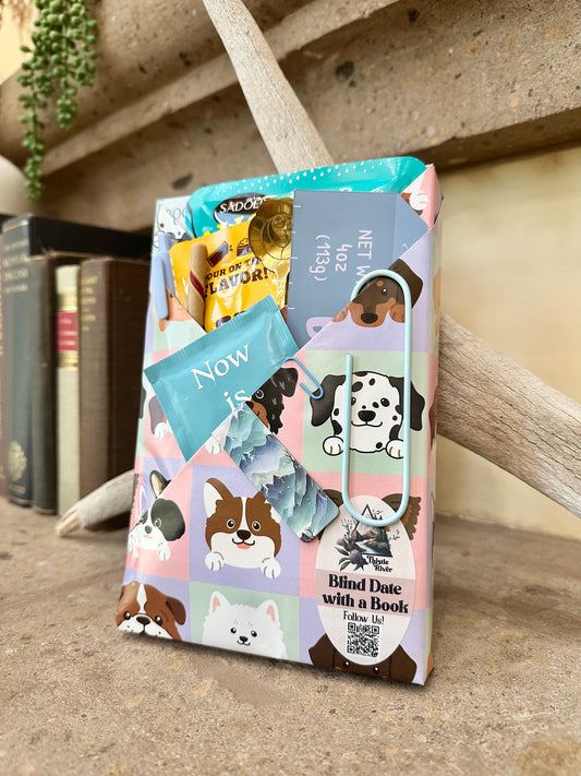 BDWAB with Dog Gifts  | Contemporary | 2506
